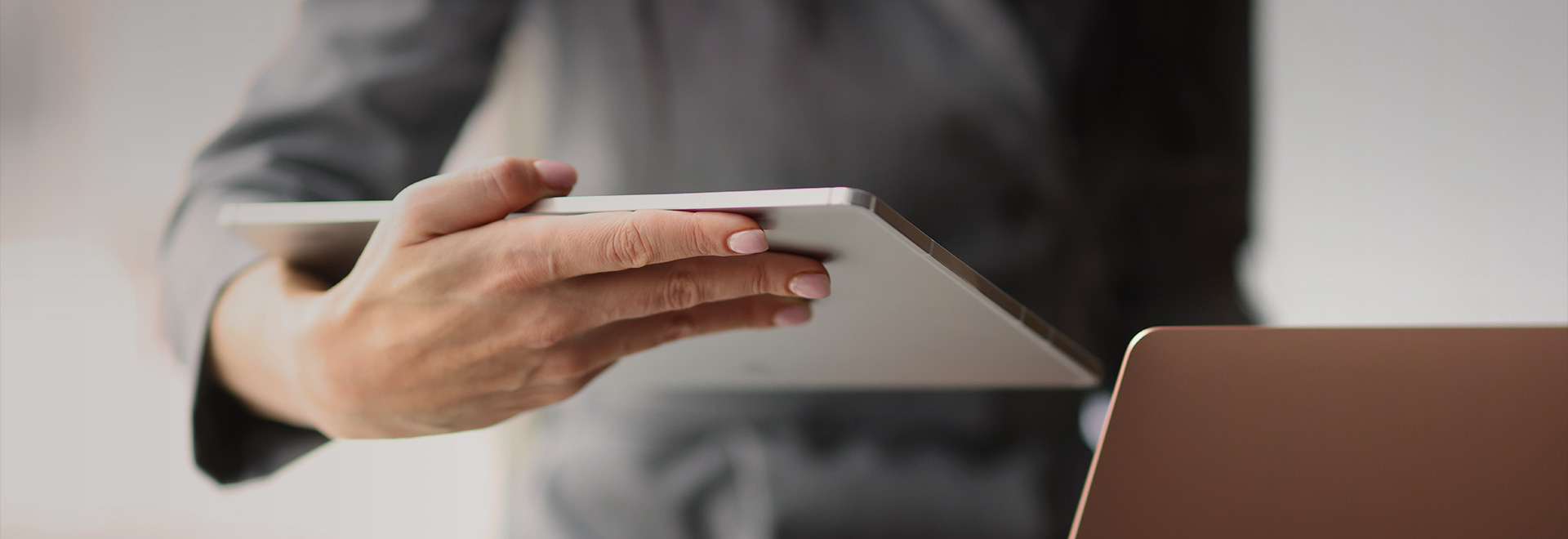 联系8181801威尼斯